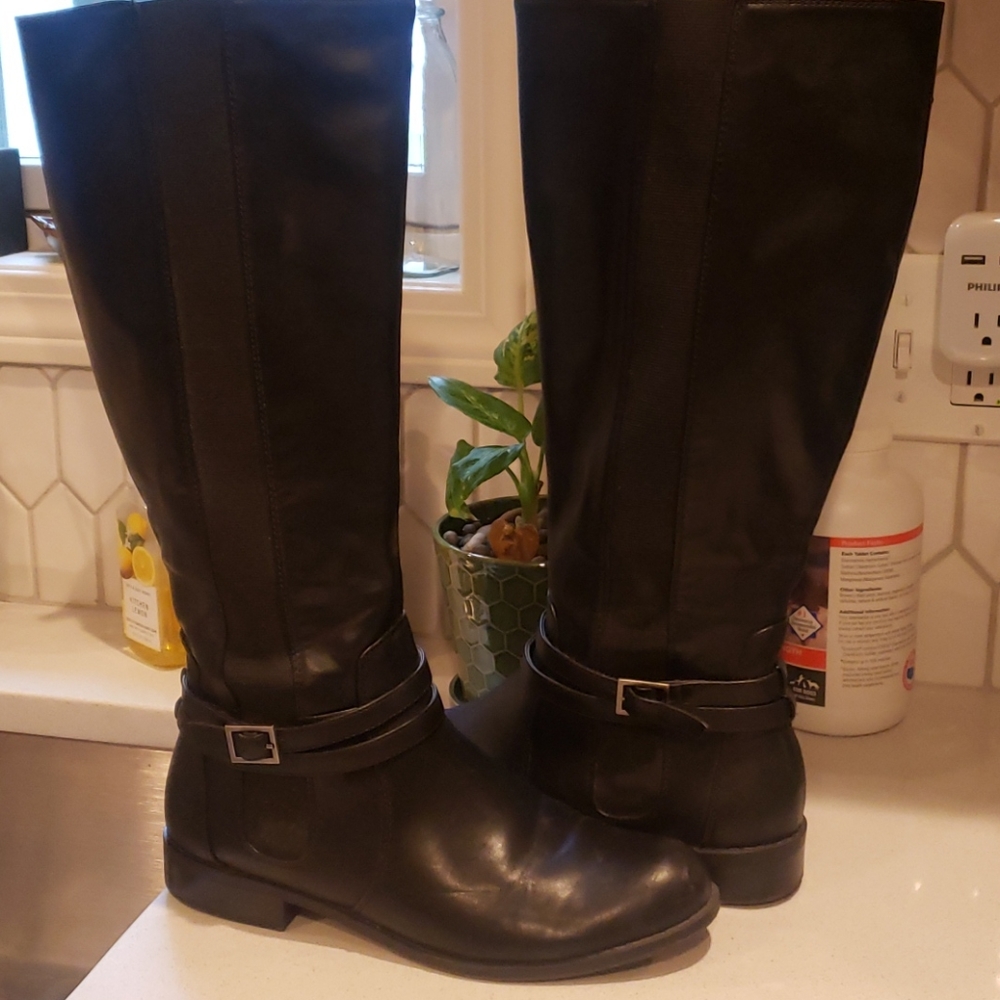 Tall black boots